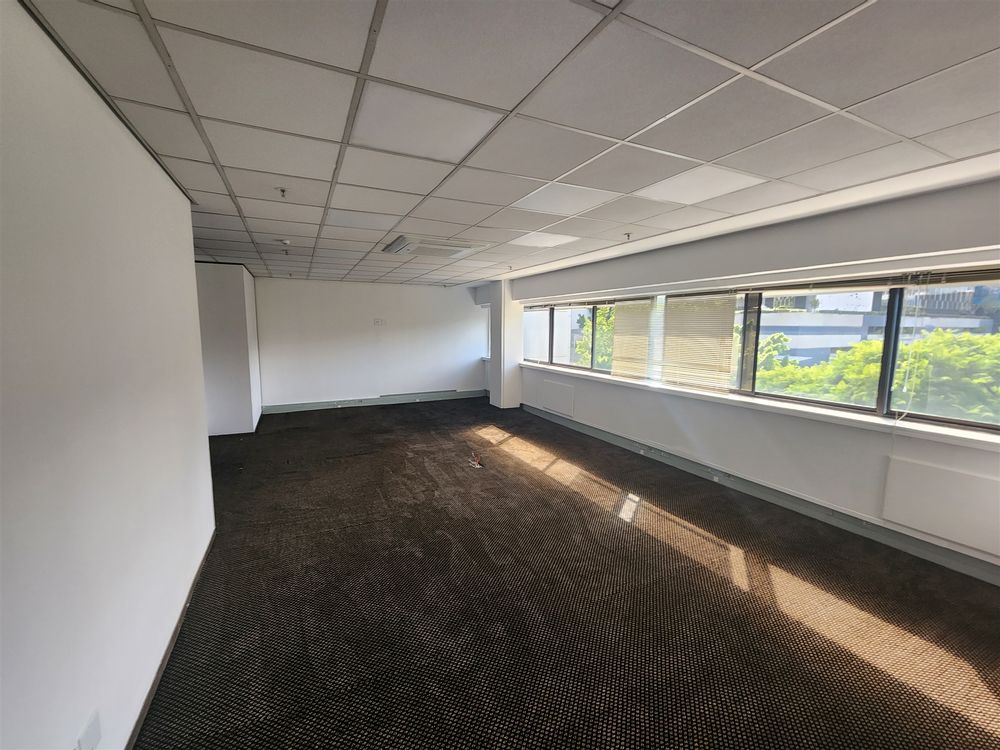 70 Grayston Drive - Sandton - 2nd Fl 682.59m² (6)