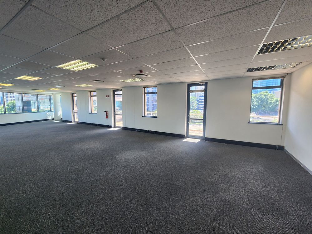 82 Grayston Drive - Sandton - 3rd fl 379,5m² (4)