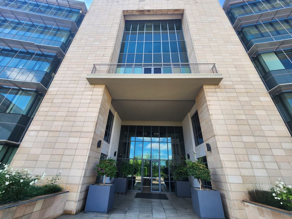 82 Grayston Drive - Sandton - Entrance