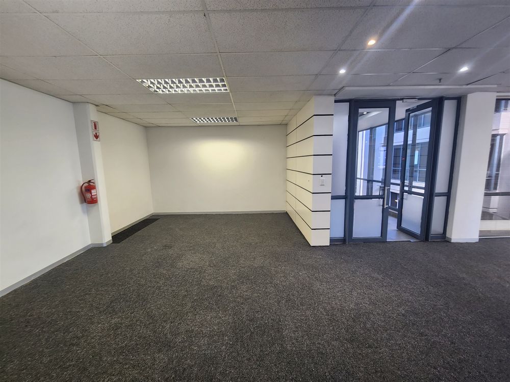 82 Grayston Drive - Sandton - 3rd fl 379,5m² (2)