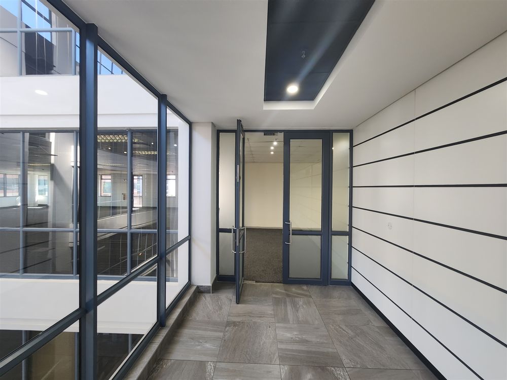 82 Grayston Drive - Sandton - 3rdfl 1277.6m² (1)