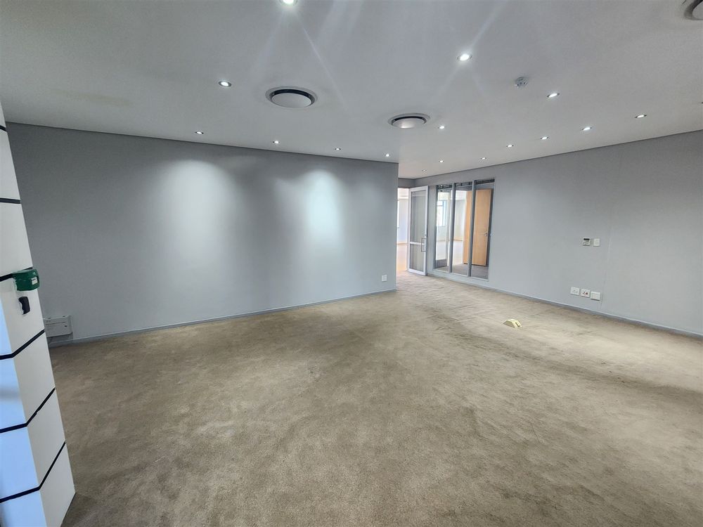 82 Grayston Drive - Sandton - 4th Fl 788.4m² (2)