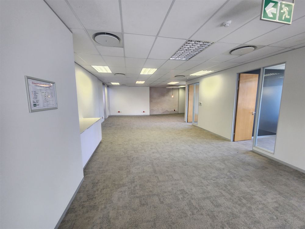 82 Grayston Drive - Sandton - 4th fl 489m² (3)
