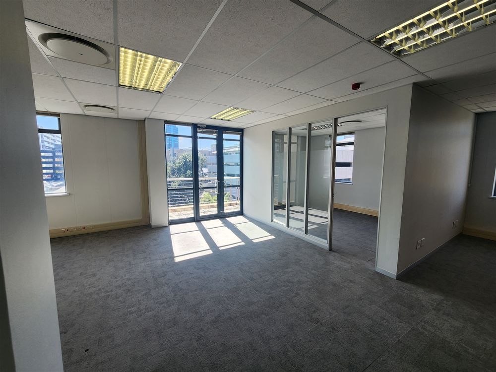 82 Grayston Drive - Sandton - 4th fl 489m² (7)