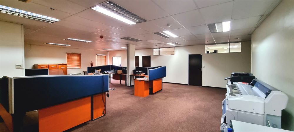 1 Georgian Court-Bryanston (7)