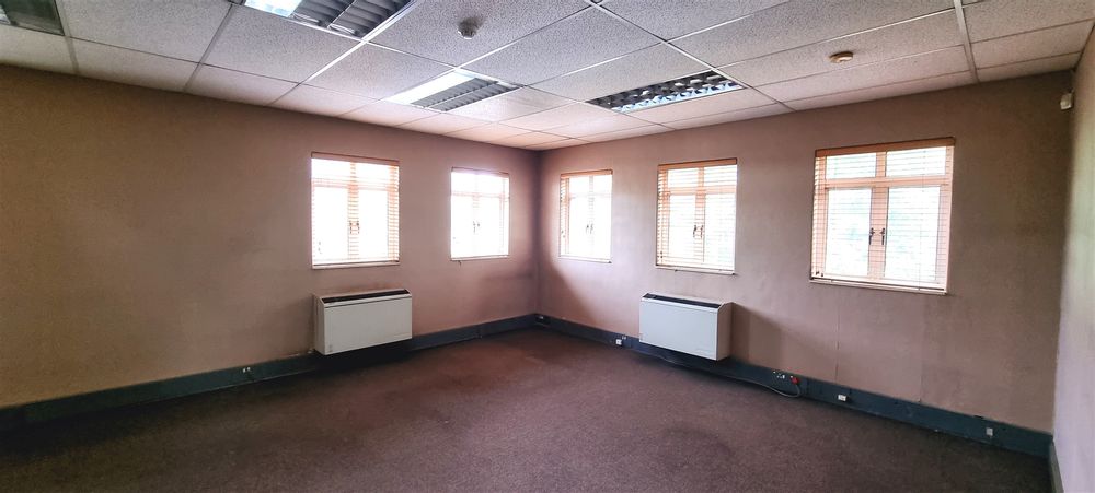 1 Georgian Court-Bryanston (16)