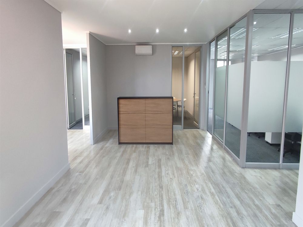 Investment Place - Hyde Park - Block C 1st Fl 383m² (5)