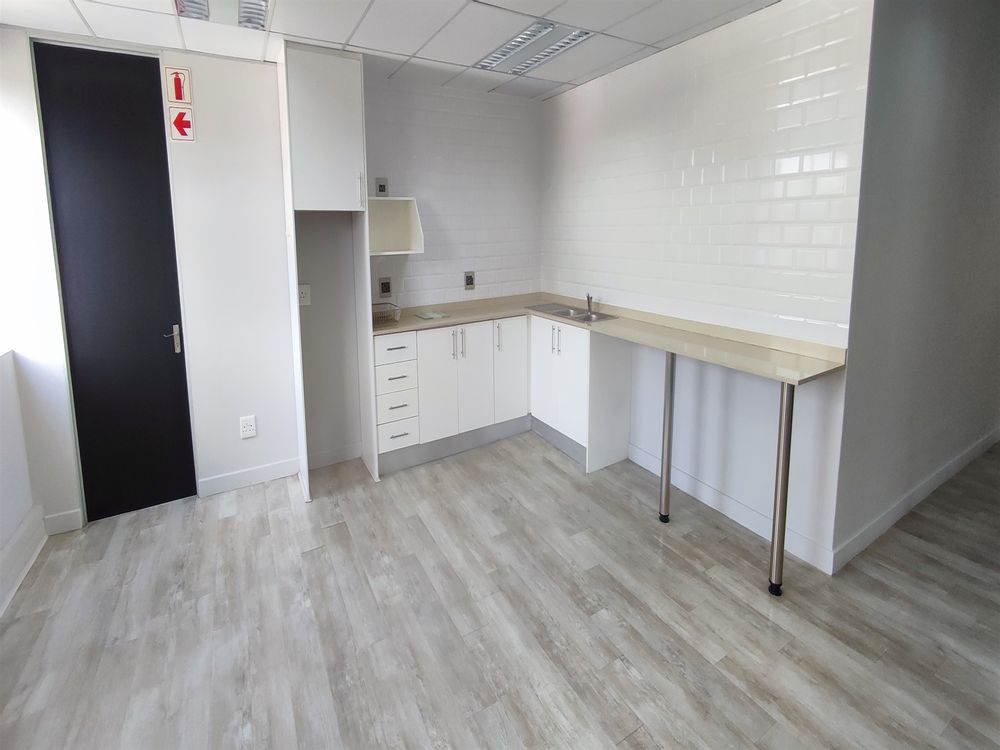 Investment Place - Hyde Park - Block C 1st Fl 383m² (3)