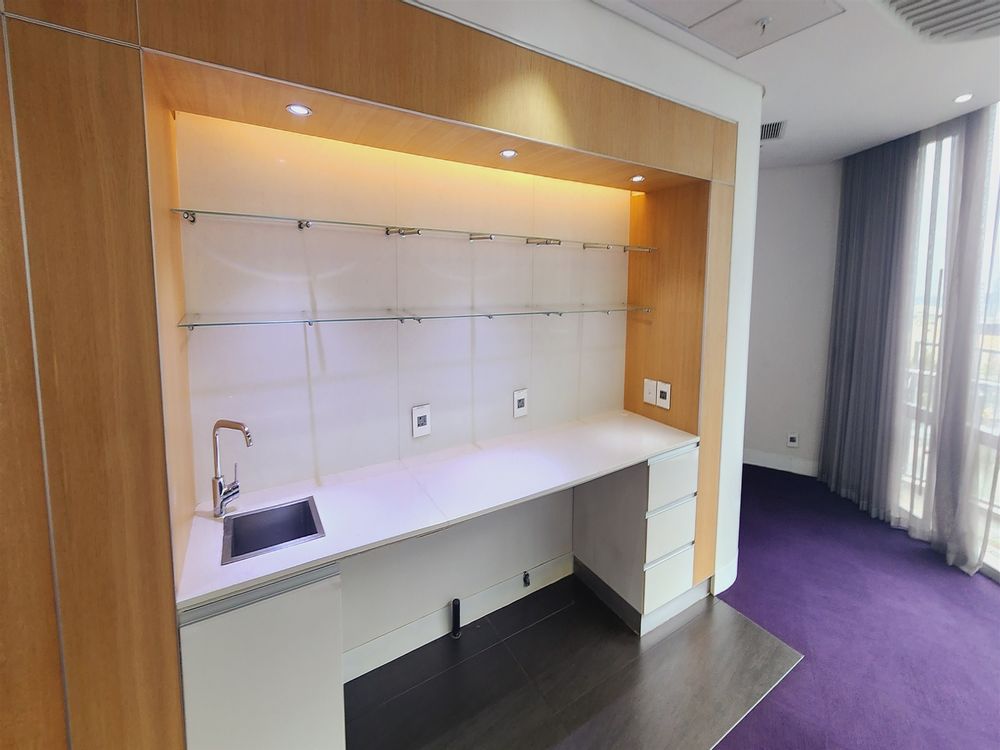 102 Rivonia Road - Sandton - 7th fl 1420m² (9)