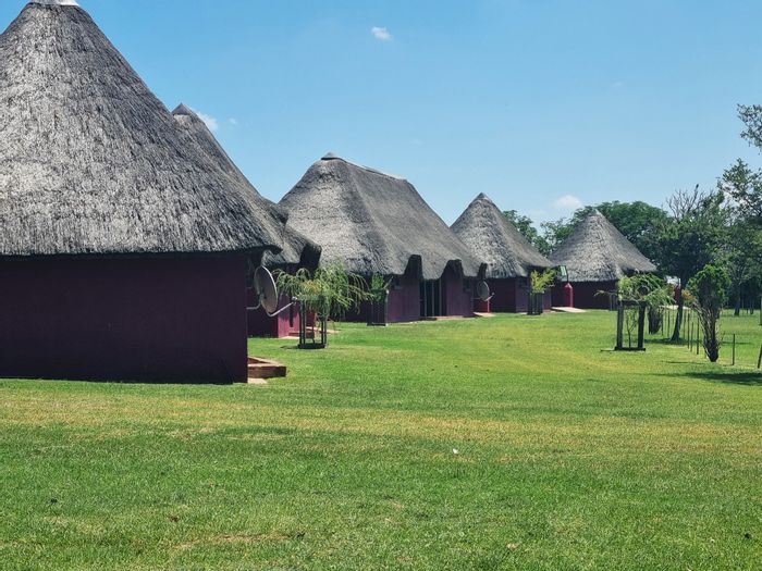 For Sale: Versatile farm in Ventersdorp Rural with guest lodge, abattoir, and amenities.