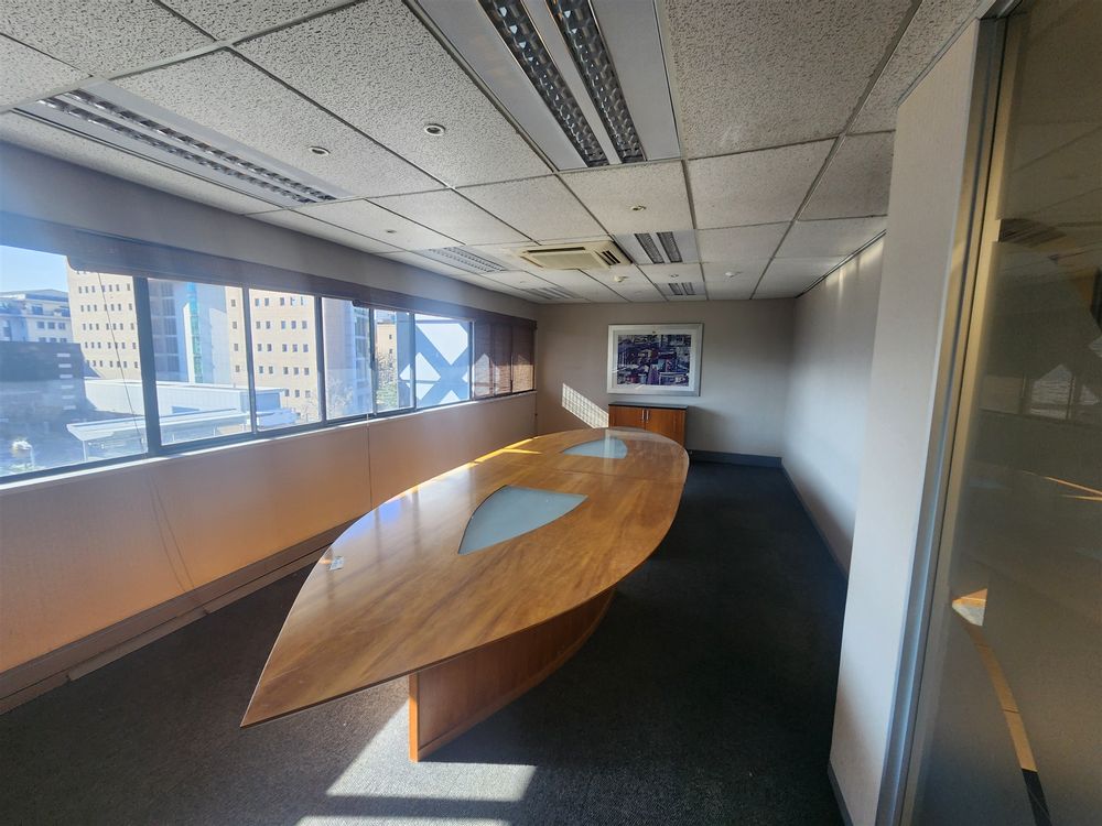 3 Gwen Lane - Sandton - 3rd FL 1536m² (8)