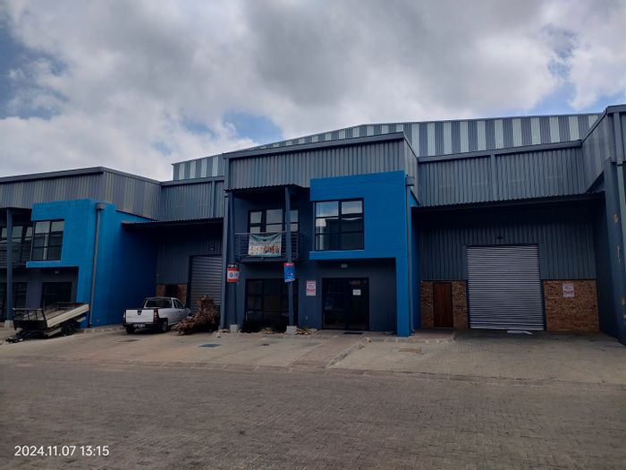 Industrial warehouse in Kya Sands to rent, 460m² with security and power backup.