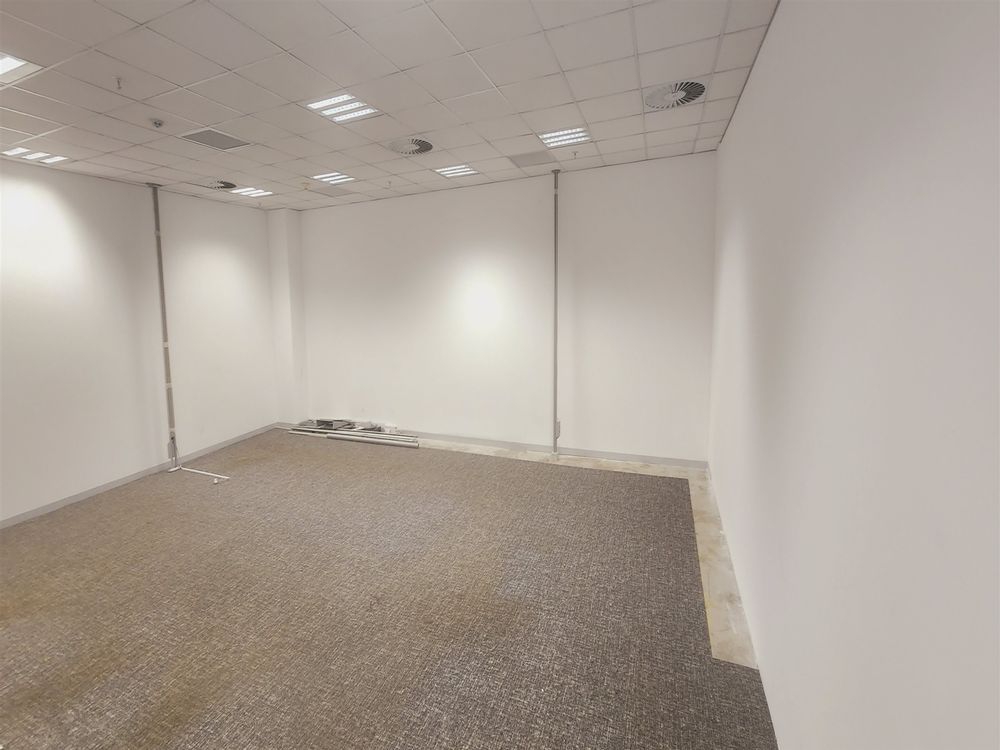 90 Grayston Drive - Sandton - 9thfl 460m² (9)