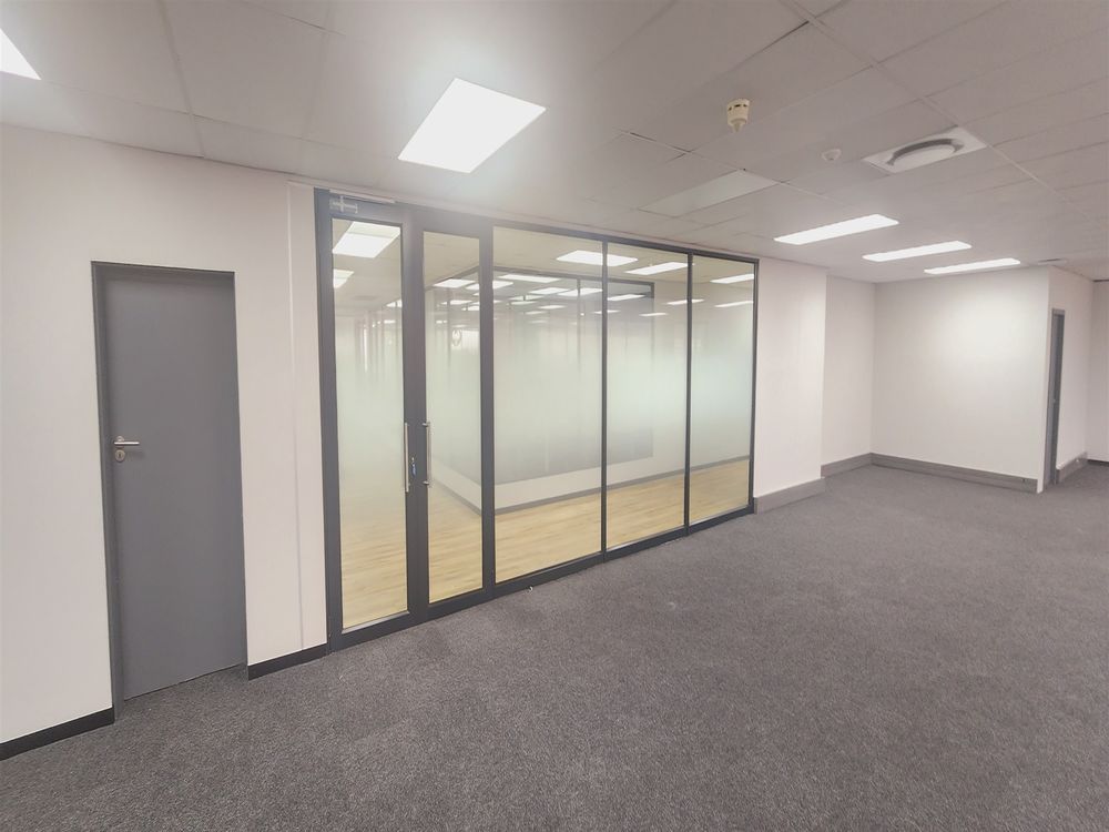 3 Sandown Valley Crescent-Sandton - NW 3rd Fl 451m² (7)