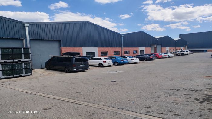 Industrial units to rent at Cosmo Business Park with 24-hour security and ample space.