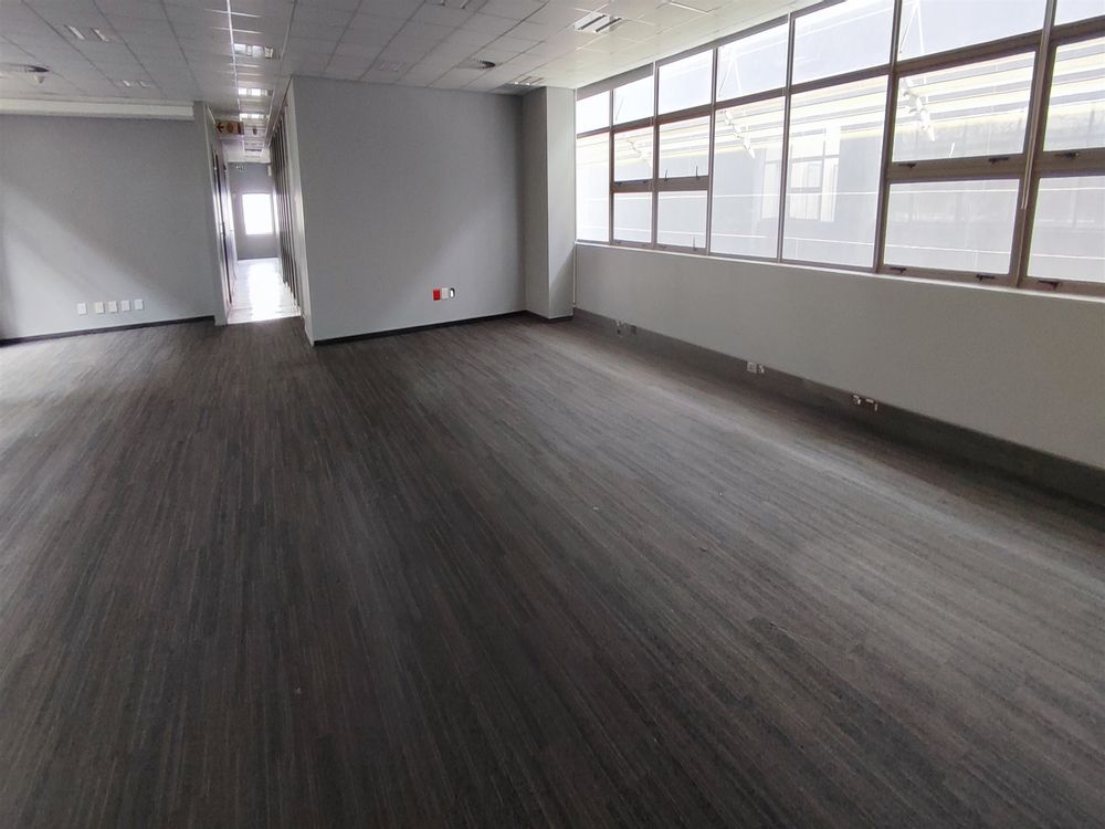 Cradock Square - Rosebank - 2nd floor 698m² (6