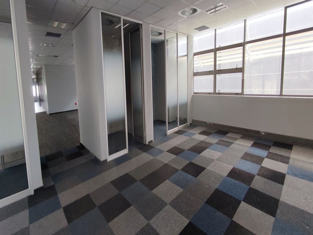 Cradock Square - Rosebank - 2nd floor 698m² (8