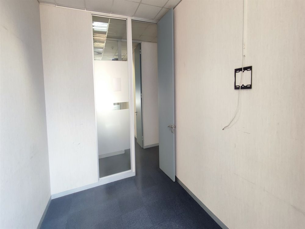 Cradock Square - Rosebank - 3rd floor 564m² (10