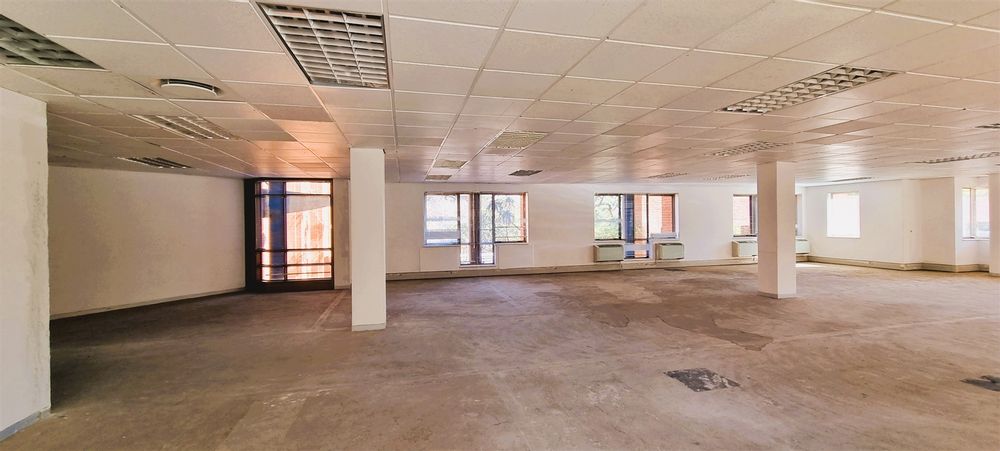 The Woodlands Office Park-Building 12 (7)