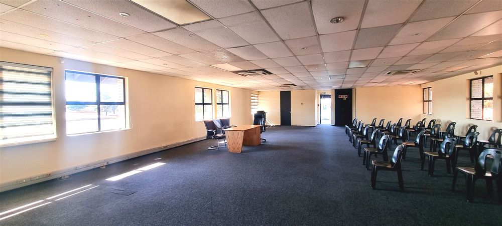 1st floor open plan area