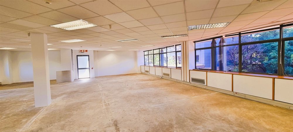 The Woodlands-Woodmead-Building 26 (4)