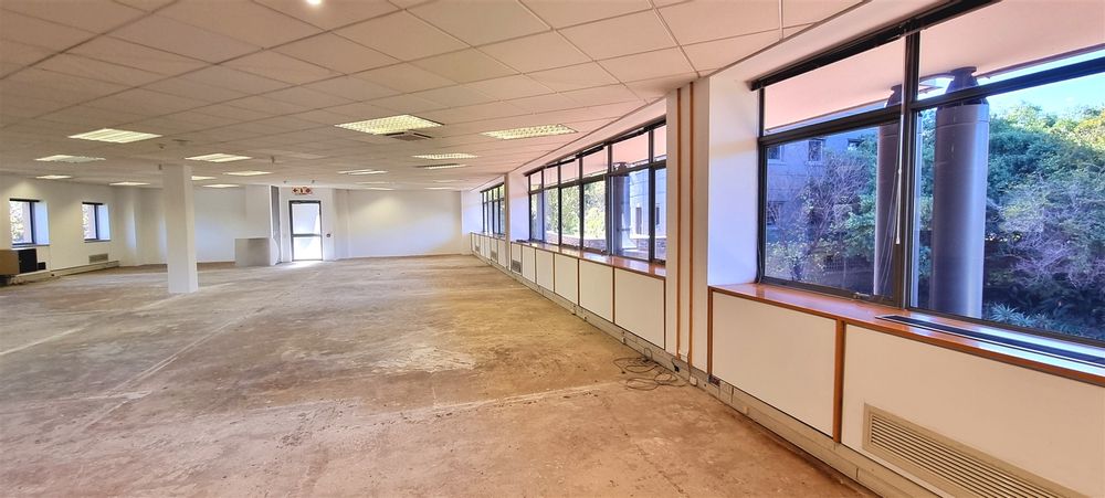 The Woodlands-Woodmead-Building 26 (5)