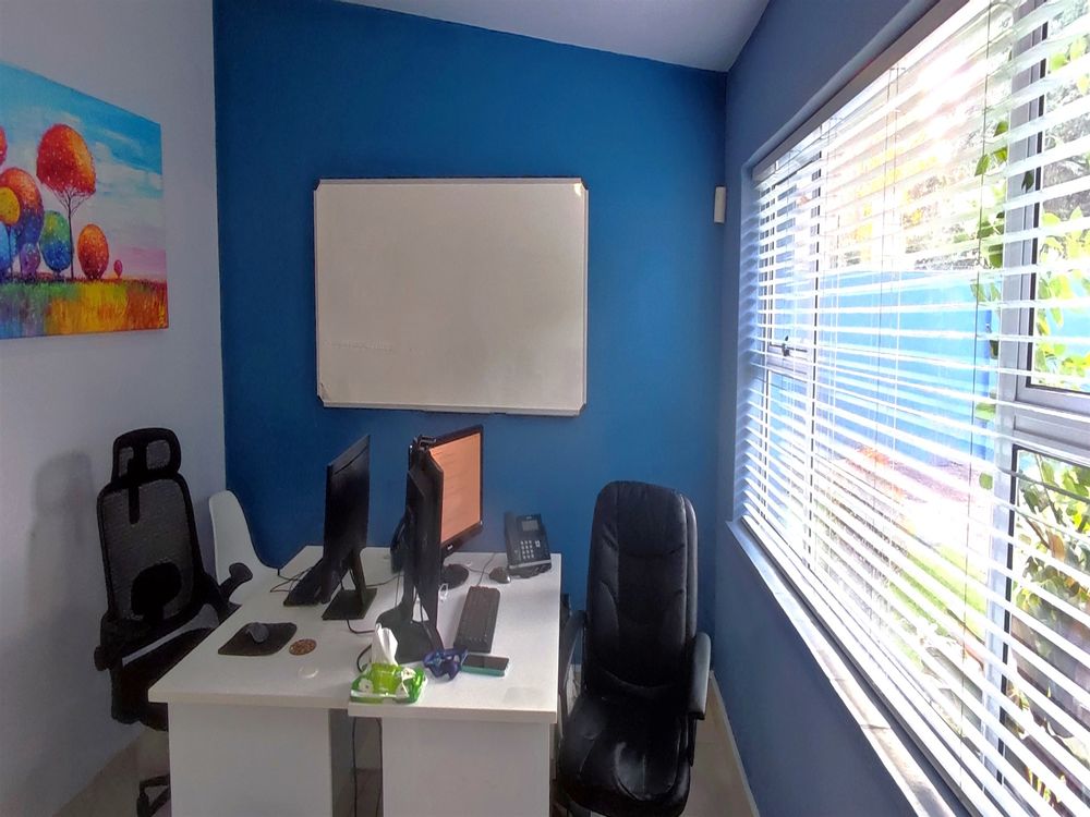 Offices for sale - 58 Conrad Drive - Blairgowrie - Randburg - 400m² (7)