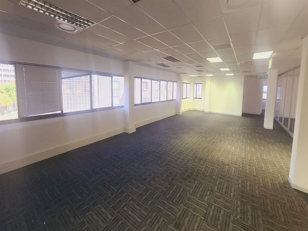 23 Fredman Drive - Sandton - 3rd fl 1767.03m² (8)