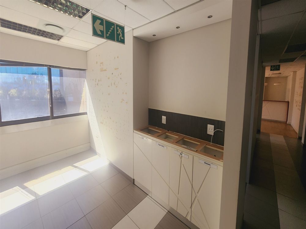 23 Fredman Drive - Sandton - 4th fl 1502.77m² (2)