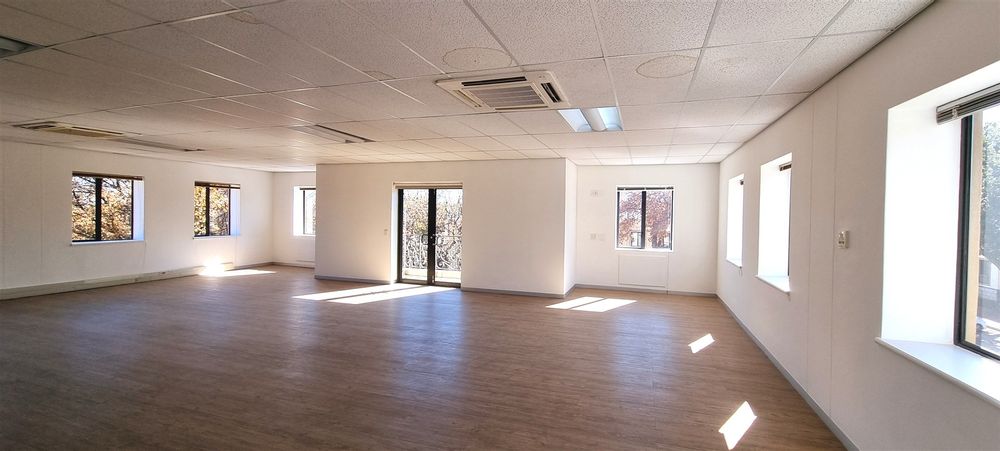 Parc Nicol-Bryanston-Building 1 (16)