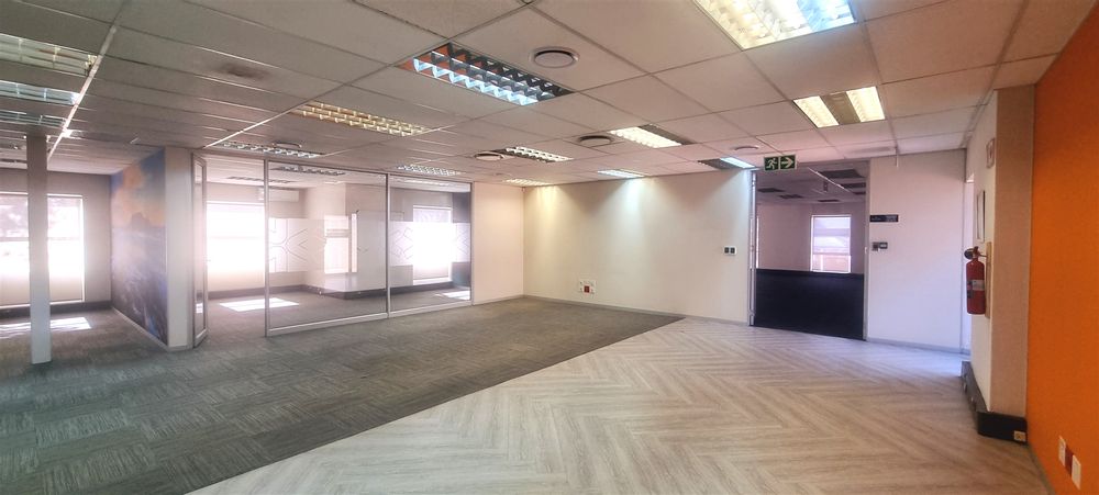 4 Bridle Close-Woodmead (8)