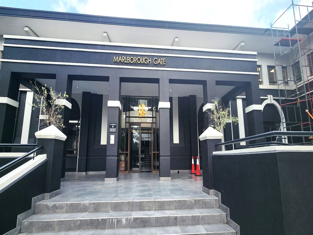 Hyde Park Lane - Hyde Park - Sandton - Marlborough Gate - Exterior