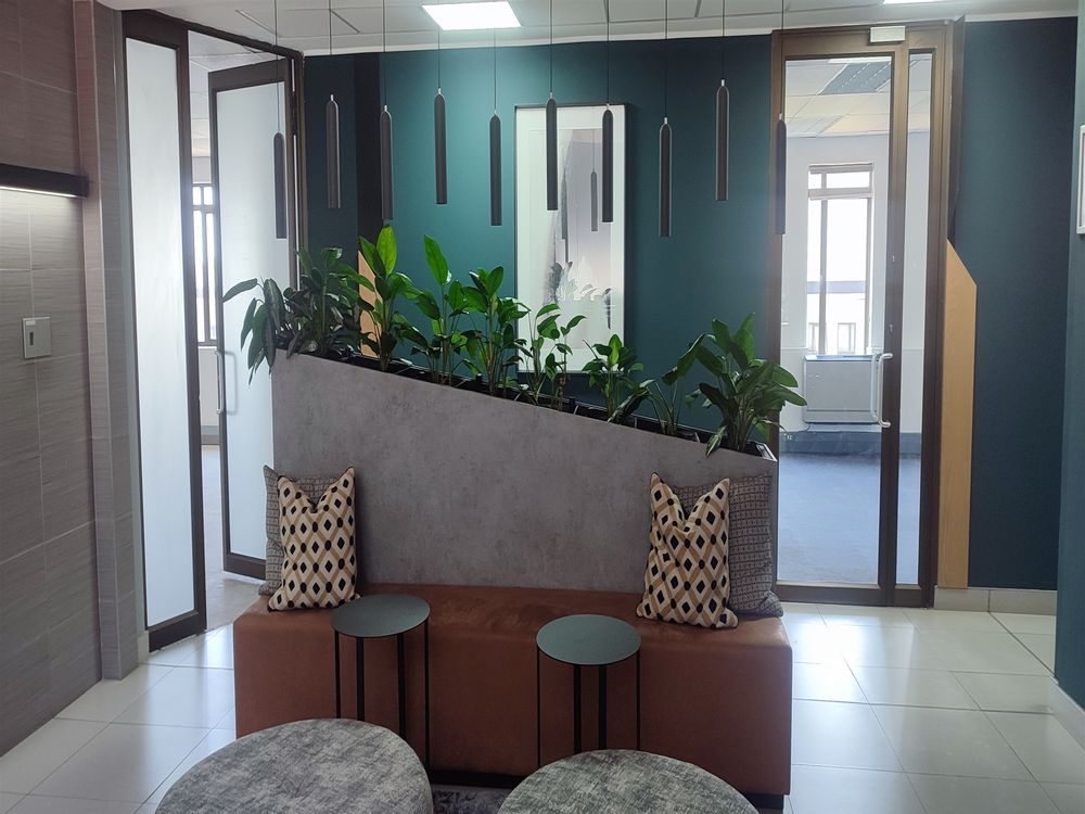 Hyde park Lane - Hyde Park - Edinburgh Gate - First Floor landing