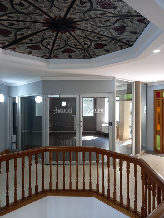 Office to rent in Hatfield, 1217m², near Gautrain, secure park access.