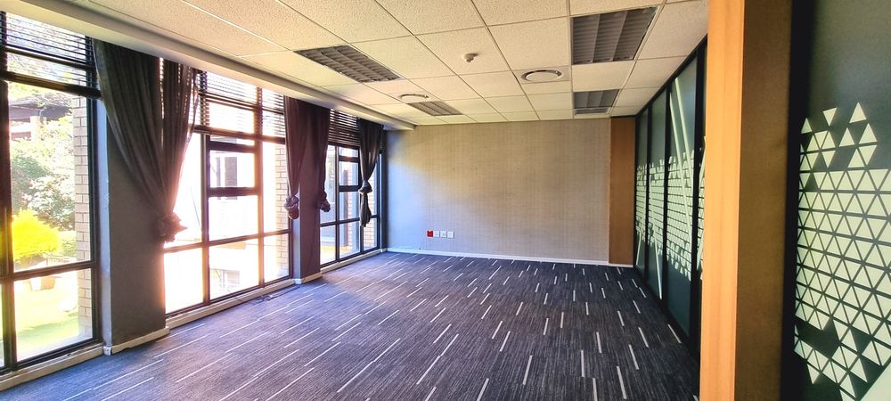 Silver Stream Office Park-Bryanston-Building 3(9)