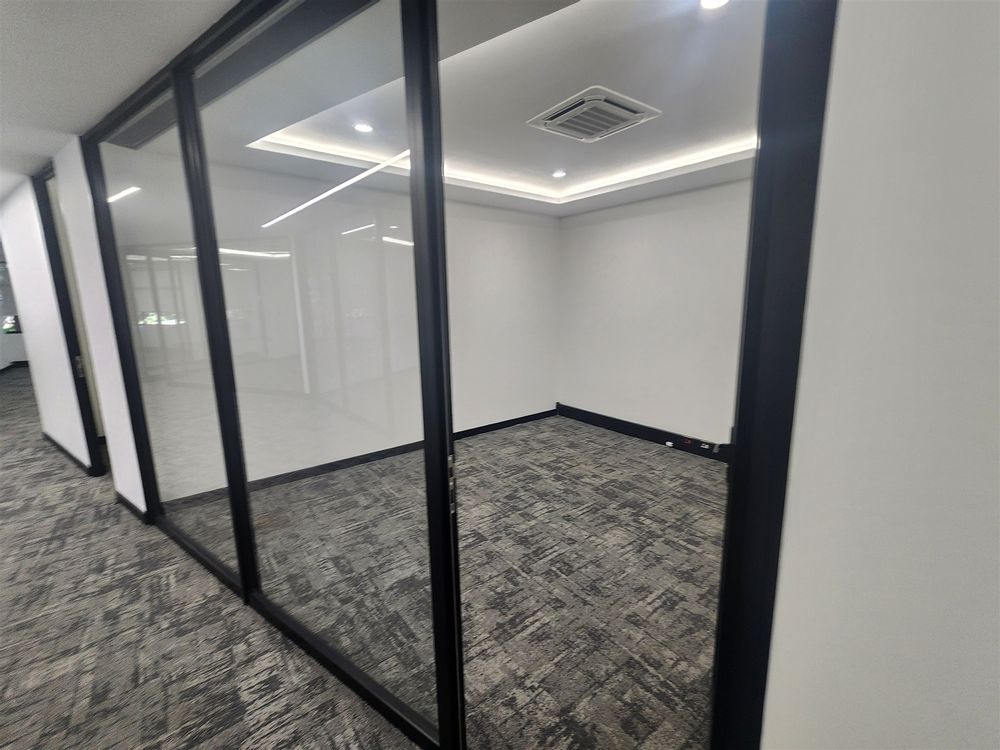 Commerce Square - Sandton- Building 4 gr fl 298 sqm (2