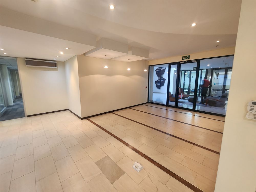 Commerce Square - Sandton- Building 3 gr fl 324 sqm (3