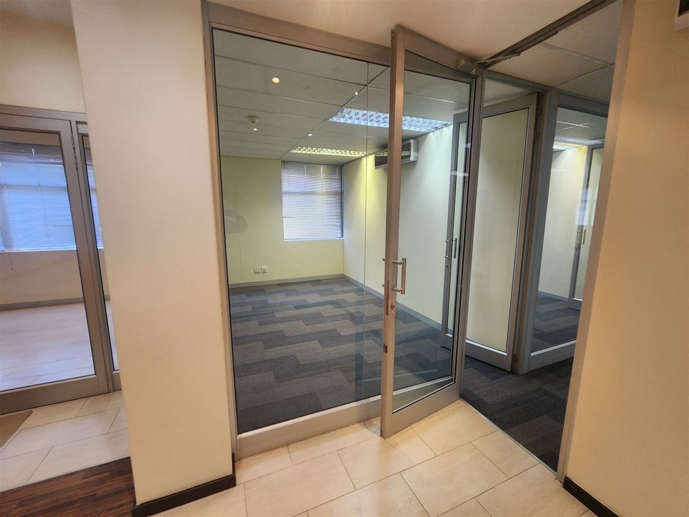 Commerce Square - Sandton- Building 3 gr fl 324 sqm (4
