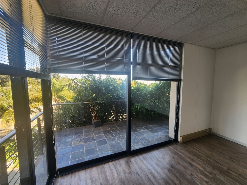 Commerce Square - Sandton- Building 3 1st fl 298m² (5