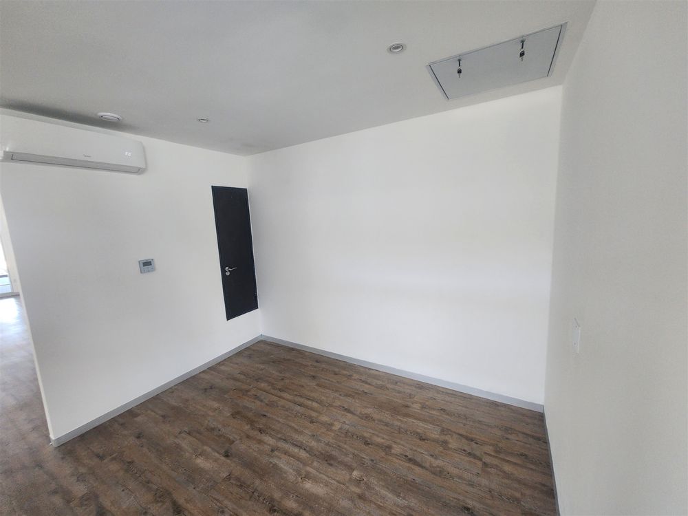 Commerce Square - Sandton- Building 3 1st fl 298m² (9