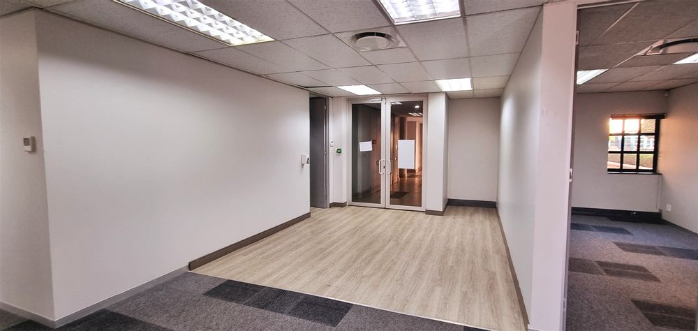 3 Eglin Road-Sunninghill-Crescent 1 (17)