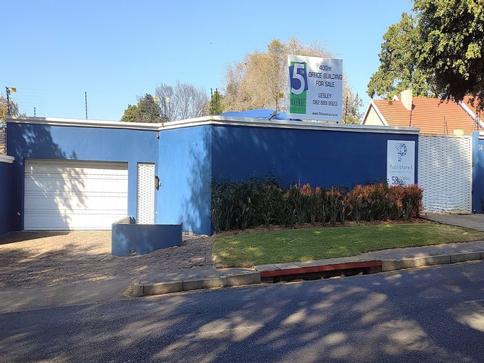 Blairgowrie Office To Rent: Standalone building with secure access and flexible layout.