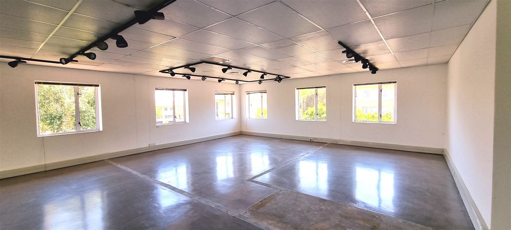 Country Club Estate-Woodmead-Building F (4)