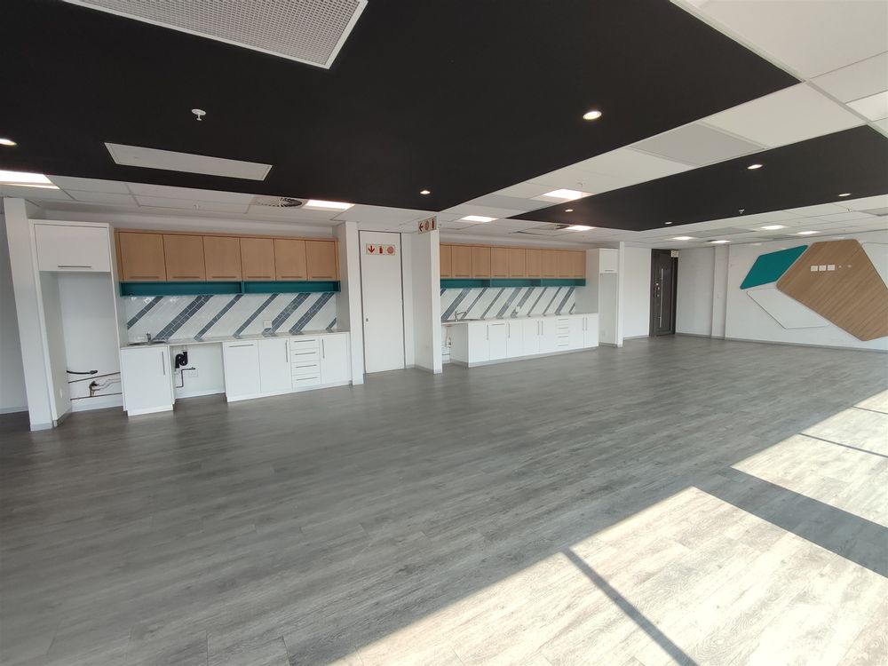 Rosebank Towers - Rosebank- 1stfl NE 718 m² (7