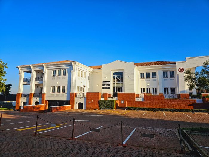 To Rent: Office in Bryanston with 24-hour security, fibre connectivity, and ample parking.
