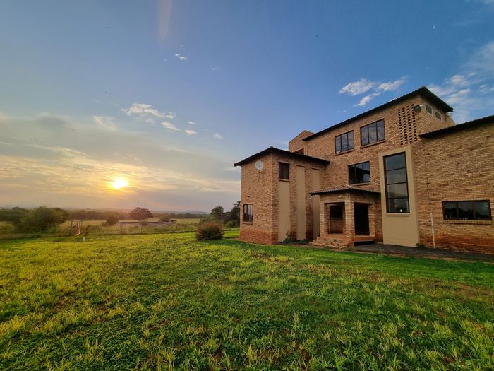 For Sale: Farm in Schylock AH with spacious farmhouse, water supply, and landing strip.