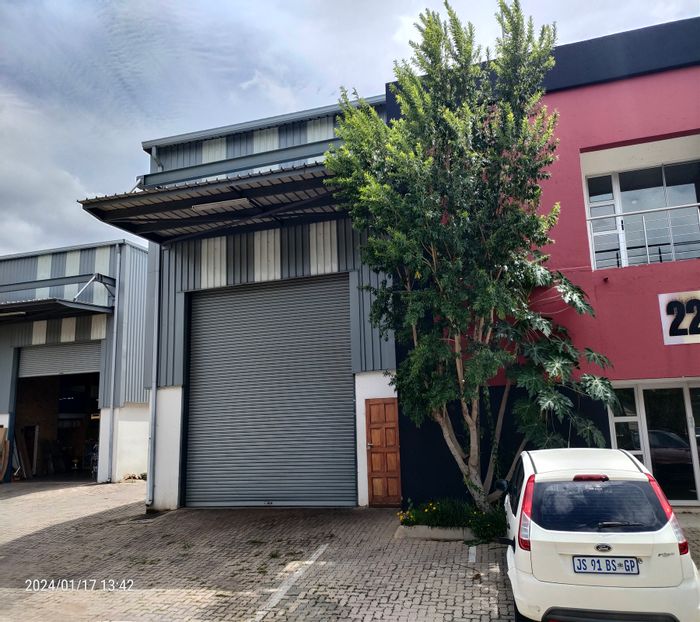 Industrial mini warehouse in Lanseria, to rent with security and office space.