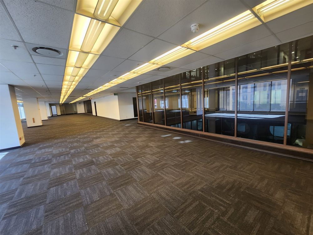 Nelson Mandela Square - Sandton - 3rdfl SW 1291m² (11