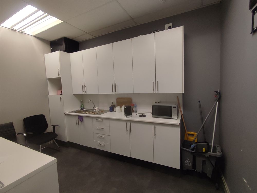 16 Fricker Road- Illovo - Grfl 194.18m² (116 Fricker Road- Illovo - Grfl 194.18m² (2