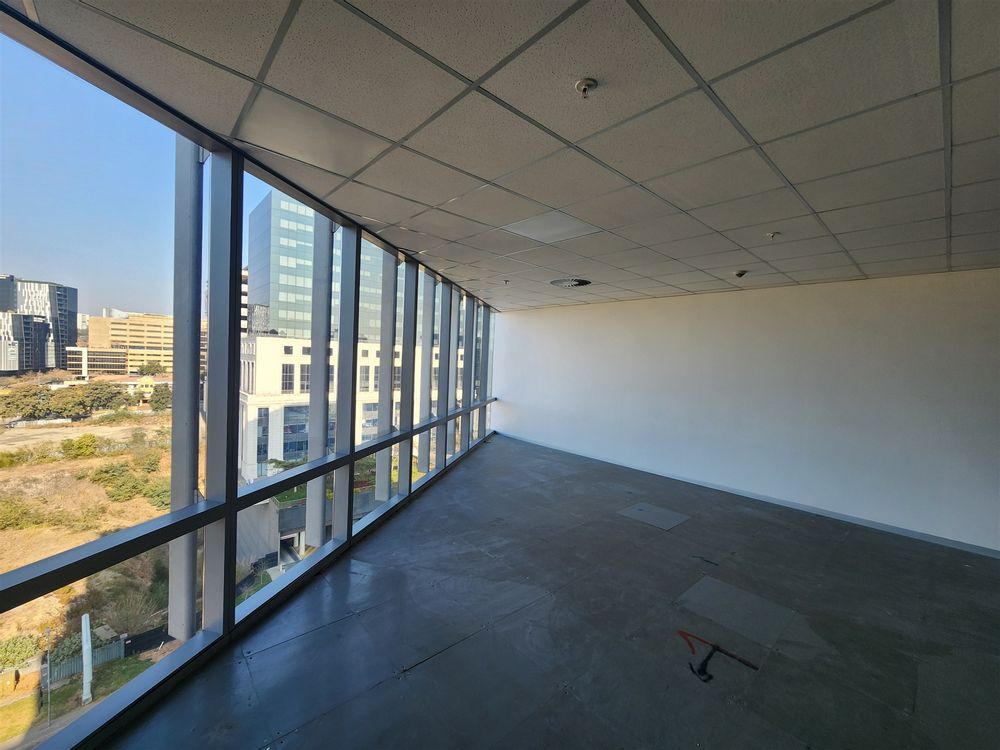 102 Rivonia Rd-Sandton- 6th fl 375.79m² (6